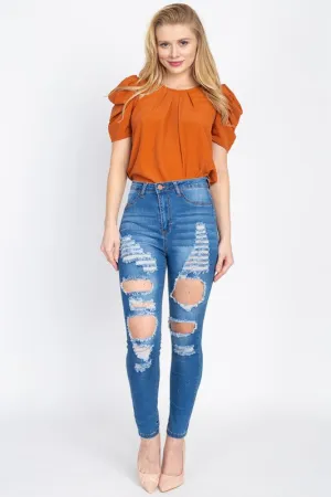 Ava Medium Distressed Jeans