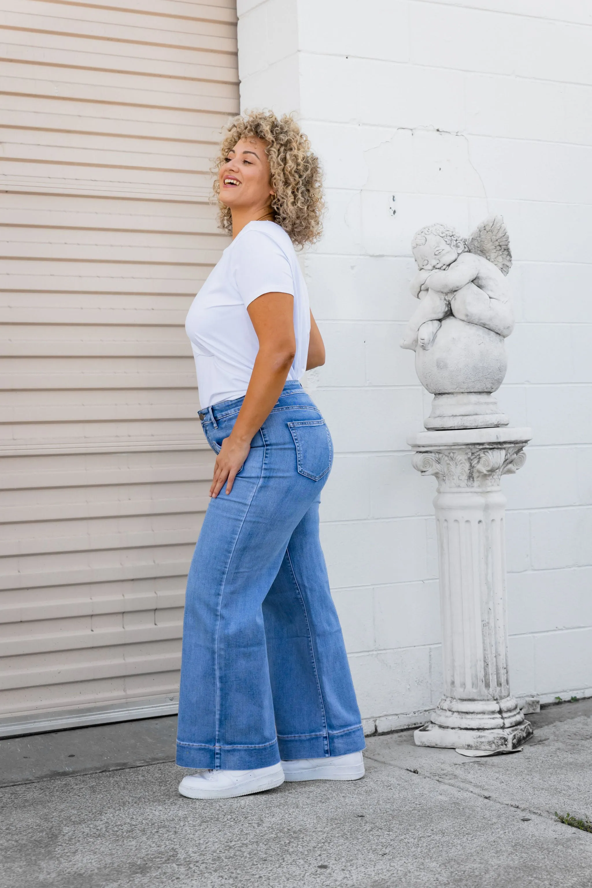 Elton High Waisted Retro Jeans