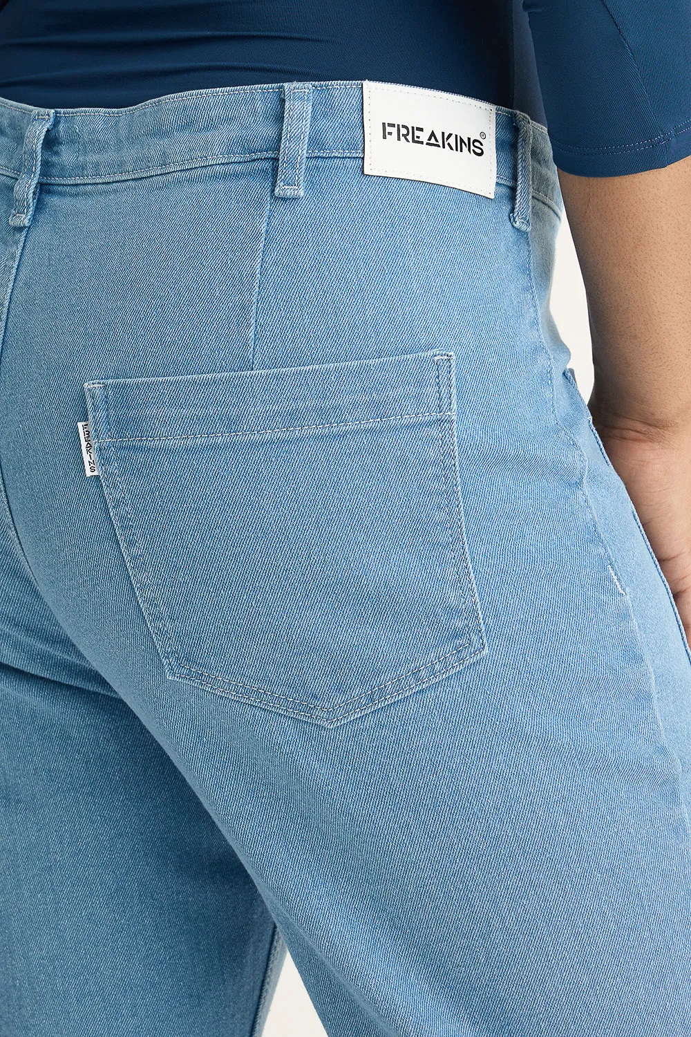 Siren Front Pocket Bootcut Curve Jeans